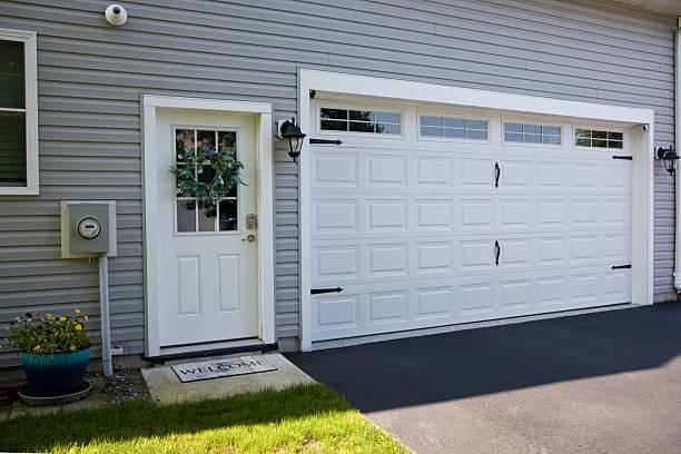 24/7 Emergency Garage Door Spring Repair experts in Belle Plaine, KS